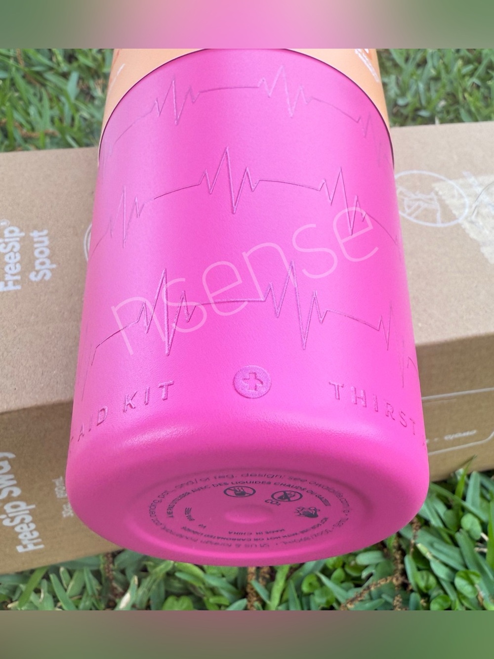 Figs I Owala Rapid Response Pink FreeSip Sway - Picture 8 of 11